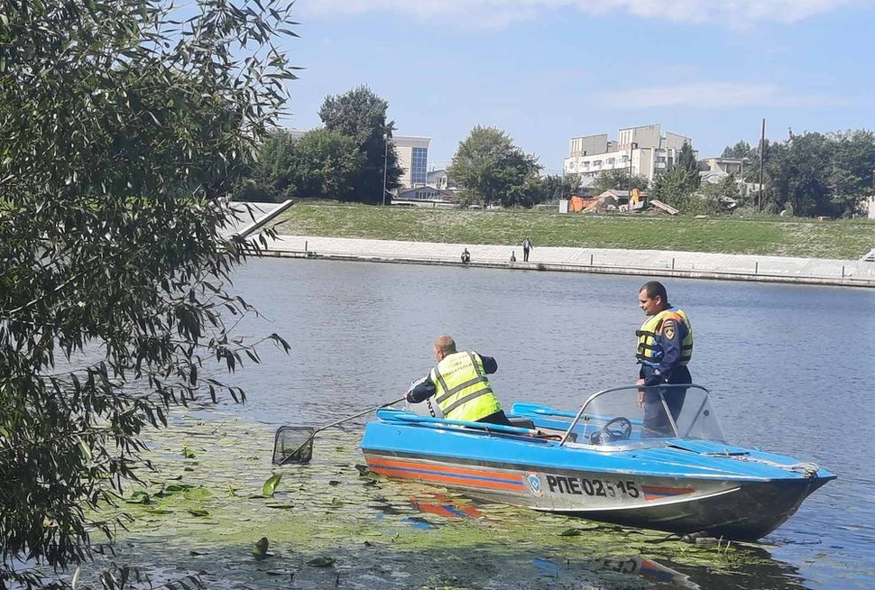 Спасатели приняли участие в акции «День реки Сура» Спасатели приняли участие в акции «День реки Сура»