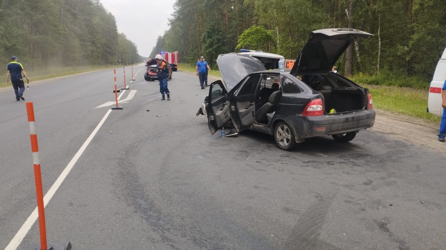 Пожарные ликвидировали последствия ДТП на трассе М5