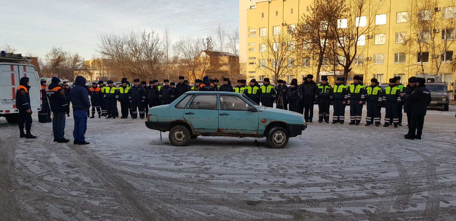 Проведены практические занятия с сотрудниками ГИБДД