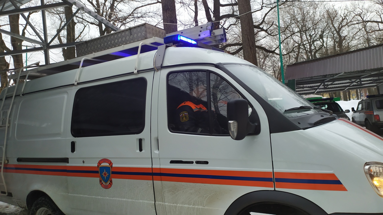 За прошедшие сутки спасатели дважды выезжали на происшествия социально-бытового характера