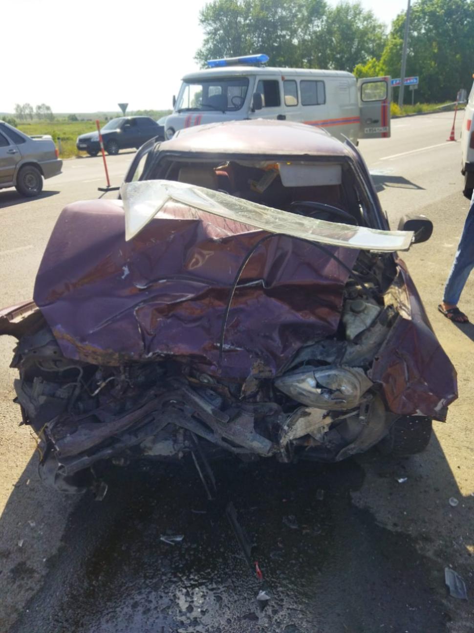 Пожарные ликвидировали последствия ДТП на трассе М5