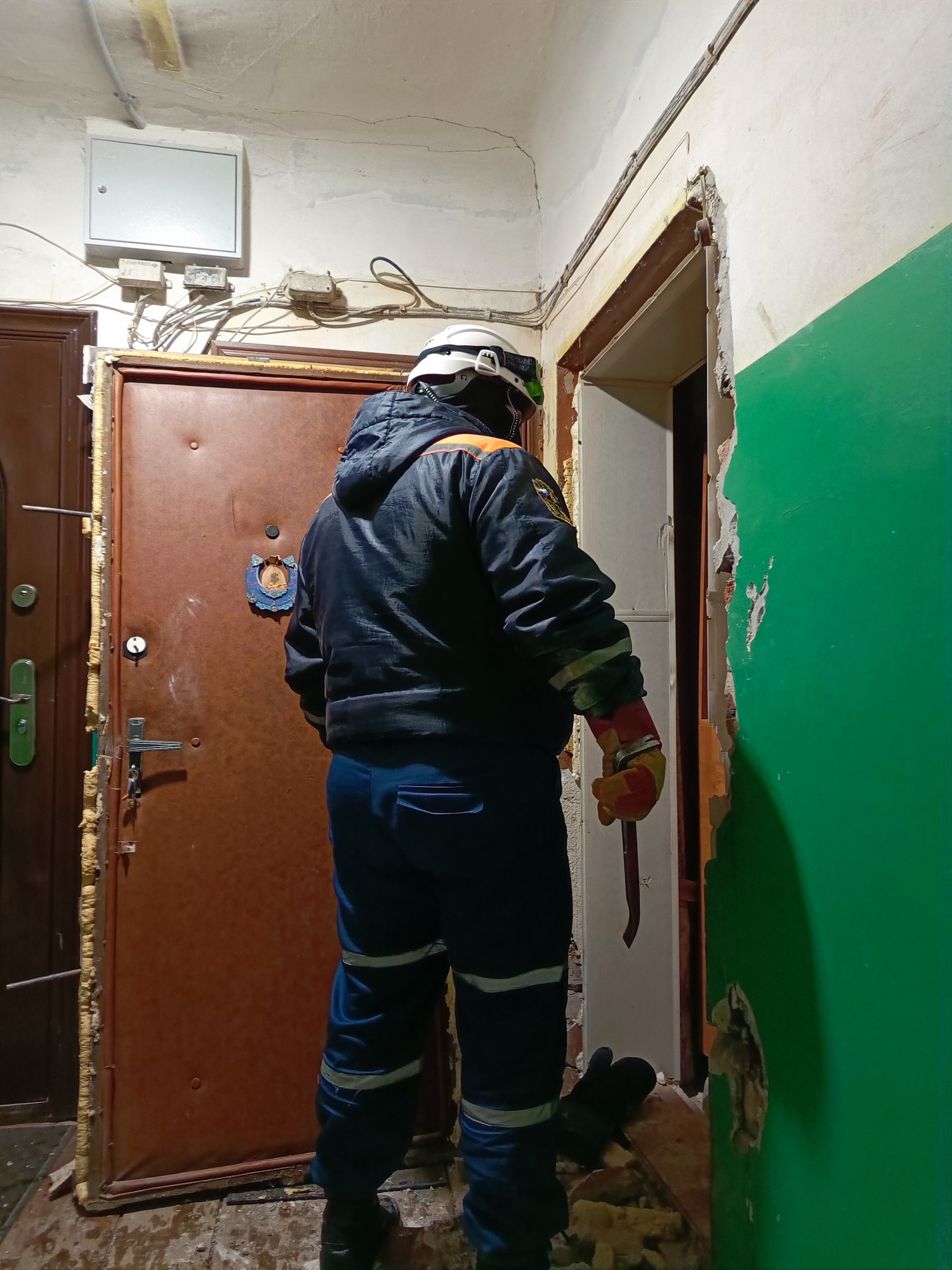 За прошедшие выходные спасатели трижды выезжали на вызовы социально-бытового характера За прошедшие выходные спасатели трижды выезжали на вызовы социально-бытового характера