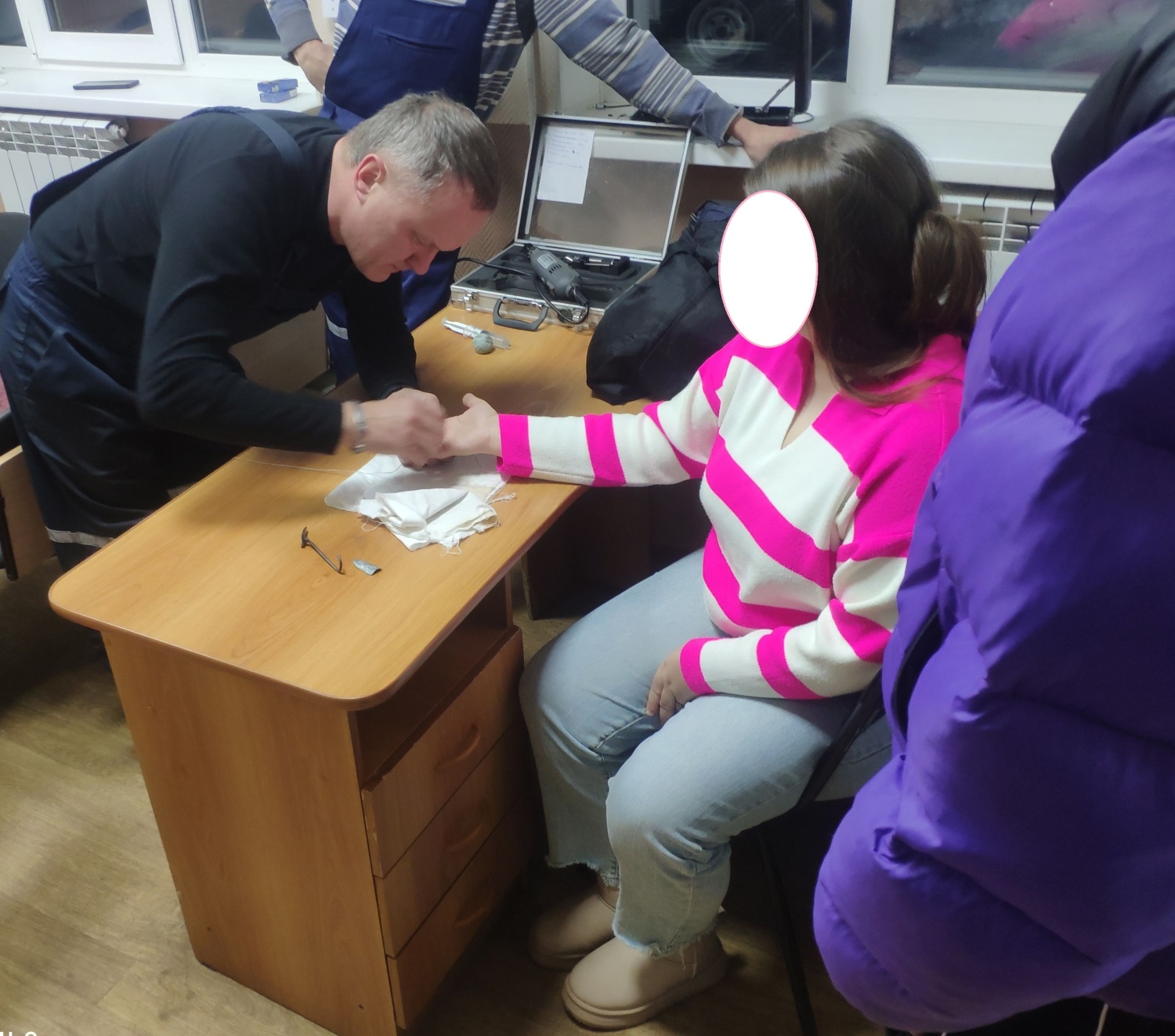 За прошедшие сутки спасатели дважды выезжали на происшествия социально-бытового характера За прошедшие сутки спасатели дважды выезжали на происшествия социально-бытового характера