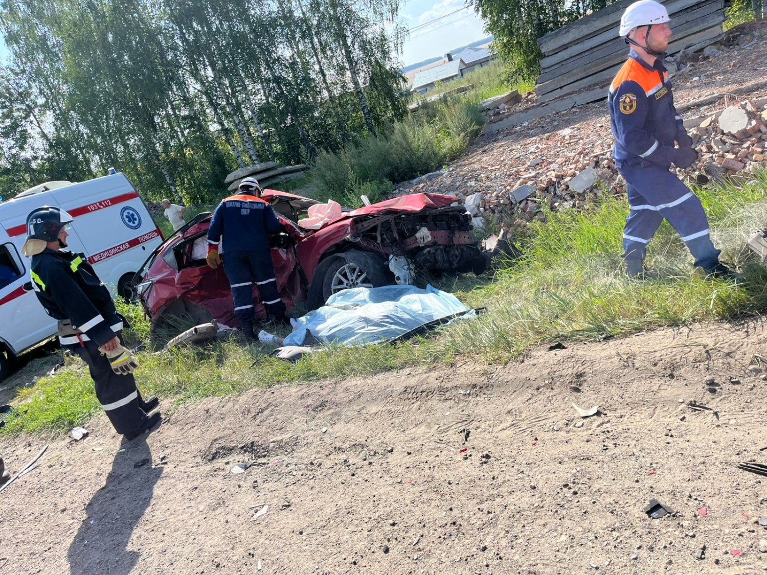 Ликвидированы последствия ДТП в Богословке Ликвидированы последствия ДТП в Богословке