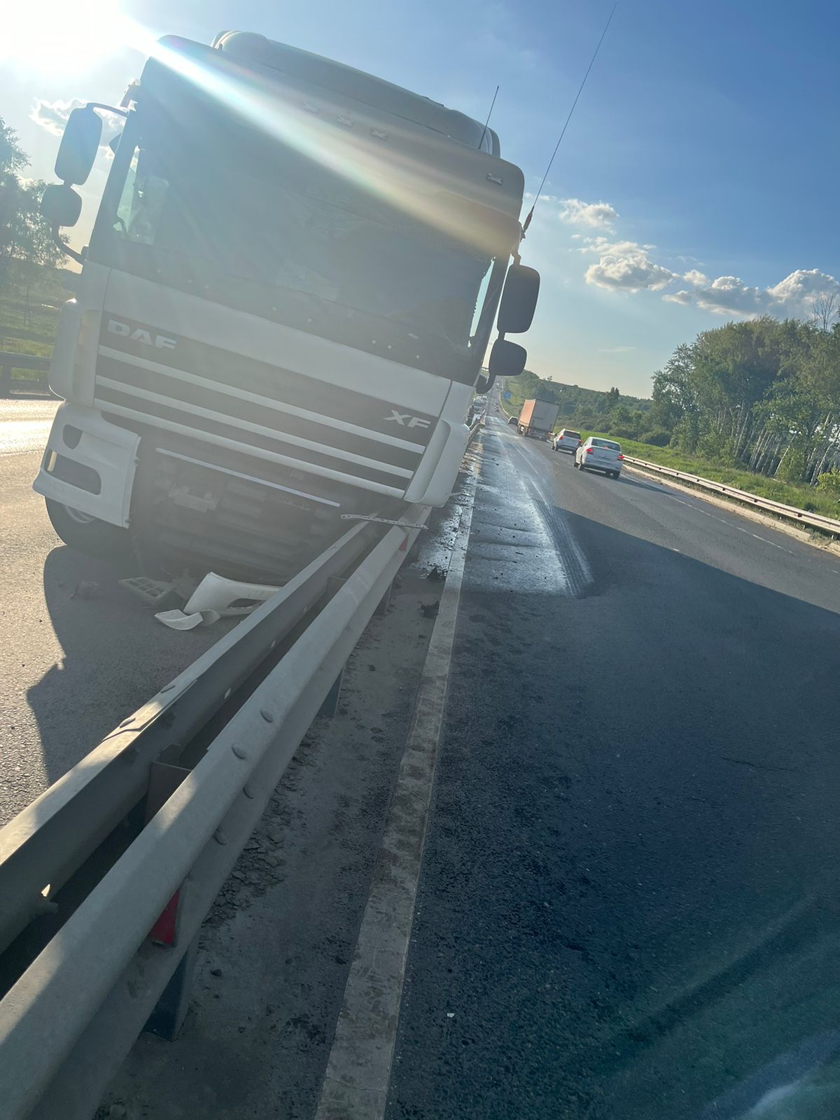 Пожарные ликвидировали последствия ДТП на трассе М5