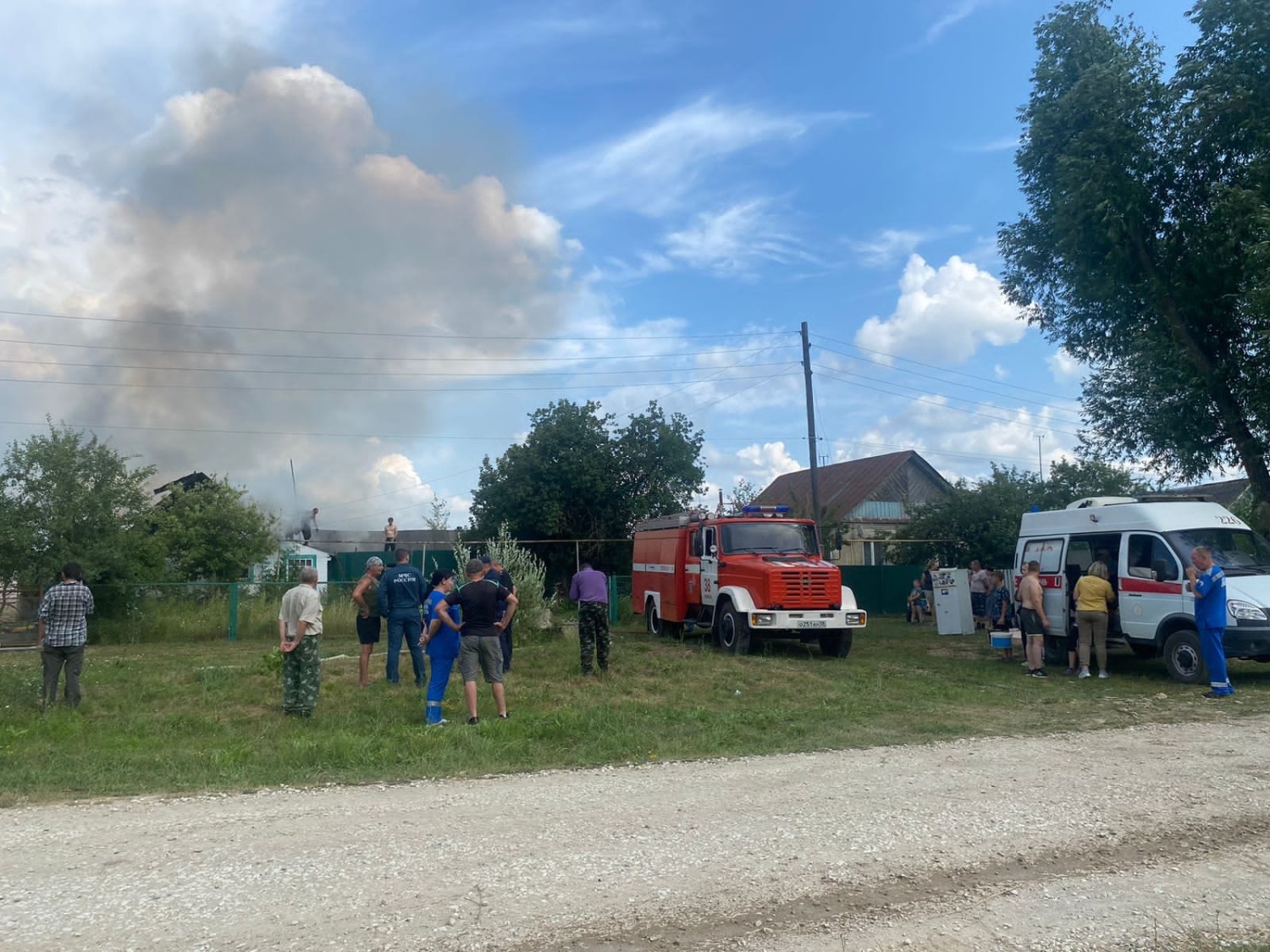 Пожарные ликвидировали возгорание в Никольске Пожарные ликвидировали возгорание в Никольске