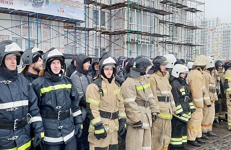 Команда ППСЦ приняла участие в соревнованиях по скоростному подъему на 18-й этаж Команда ППСЦ приняла участие в соревнованиях по скоростному подъему на 18-й этаж