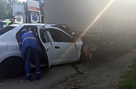 Спасатели приняли участие в ликвидации последствий ДТП Спасатели приняли участие в ликвидации последствий ДТП