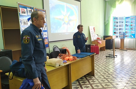 Семинар "Безопасное лето" в Никольске