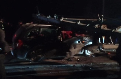Пожарные деблокировали погибших в результате ДТП