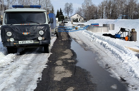 Спасатели приняли участие в учениях Спасатели приняли участие в учениях