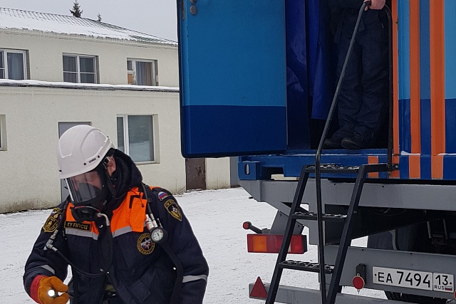 Спасатели приняли участие в тренировке Спасатели приняли участие в тренировке