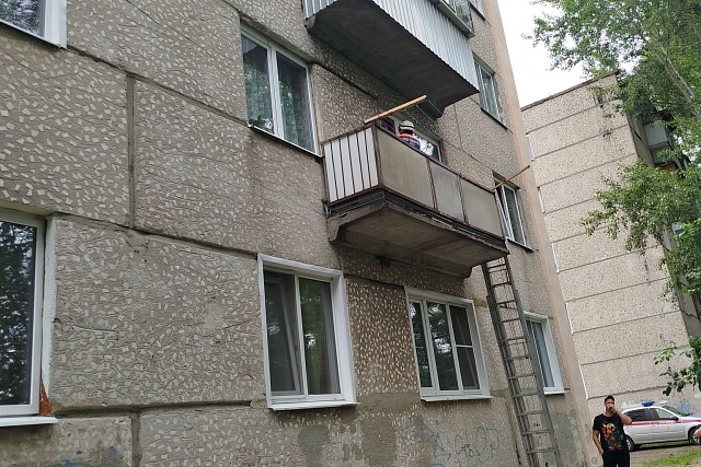 За прошедшие сутки спасатели дважды выезжали на происшествия социально-бытового характера За прошедшие сутки спасатели дважды выезжали на происшествия социально-бытового характера