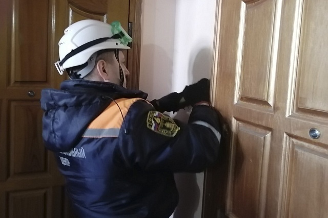 За прошедшие сутки спасатели дважды выезжали на происшествия социально-бытового характера