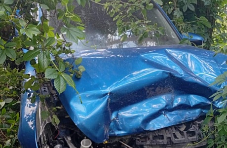 Пожарные ликвидировали последствия ДТП Пожарные ликвидировали последствия ДТП