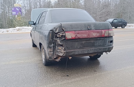 Пожарные ликвидировали последствия ДТП